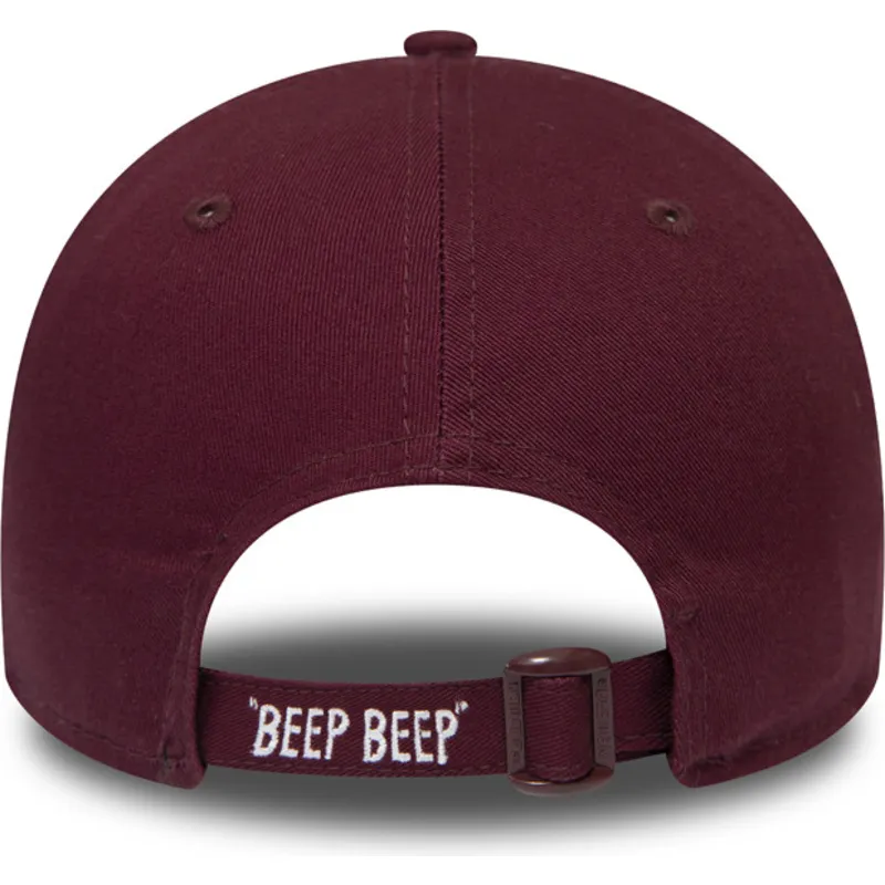 cappelli-curva-rosso-cinghia-regolabile-9forty-di-new-era cappelli-curva-rosso-cinghia-regolabile-9forty-di-new-era
