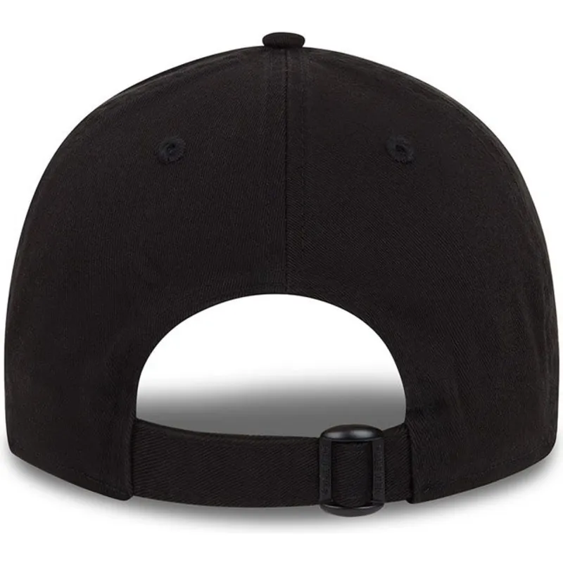 cappelli-curva-nero-cinghia-regolabile-9forty-di-new-era