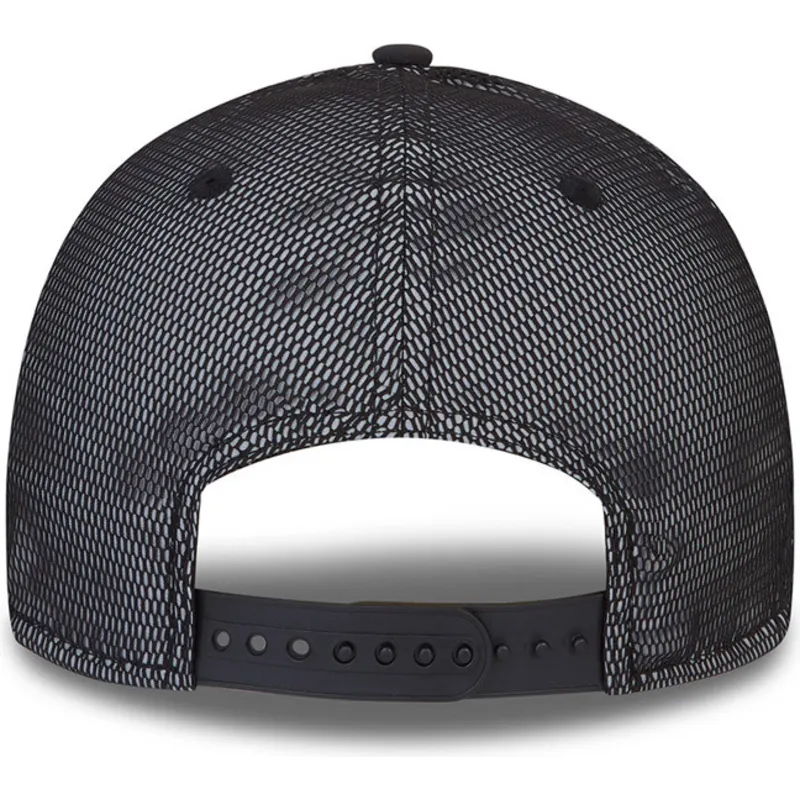 cappellino-curvo-nero-regolabile-9forty-mesh-underlay-dei-las-vegas-raiders-nfl-di-new-era