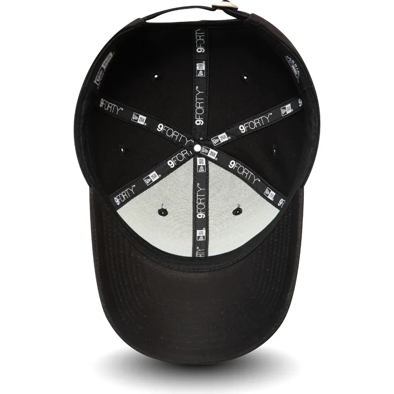 cappelli-curva-nero-cinghia-regolabile-9forty-league-essential-dei-new-york-yankees-mlb-di-new-era
