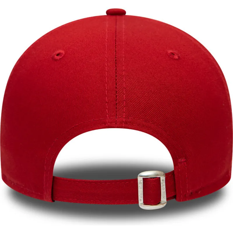 cappelli-curva-rosso-cinghia-regolabile-negro-9forty-league-essential-dei-new-york-yankees-mlb-di-new-era cappelli-curva-rosso-cinghia-regolabile-negro-9forty-league-essential-dei-new-york-yankees-mlb-di-new-era