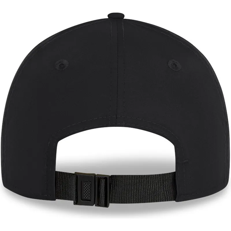 cappelli-curva-nero-cinghia-regolabile-9forty-rubber-patch-dei-manchester-united-football-club-premier-league-di-new-era cappelli-curva-nero-cinghia-regolabile-9forty-rubber-patch-dei-manchester-united-football-club-premier-league-di-new-era
