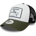 cappellino-trucker-bianco-e-verde-character-a-frame-mickey-mouse-disney-di-new-era