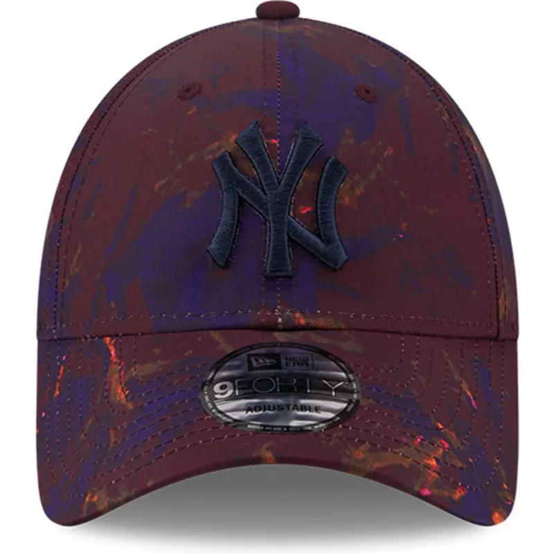 cappelli-curva-rosso-cinghia-regolabile-granate-9forty-ray-scape-dei-new-york-yankees-mlb-di-new-era cappelli-curva-rosso-cinghia-regolabile-granate-9forty-ray-scape-dei-new-york-yankees-mlb-di-new-era