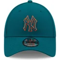 cappellino-curvo-blu-regolabile-con-logo-blu-e-arancione-9forty-pop-outline-dei-new-york-yankees-mlb-di-new-era