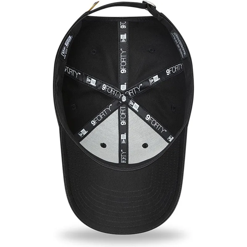 cappelli-curva-nero-cinghia-regolabile-9forty-di-new-era