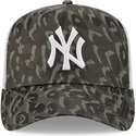new-era-a-frame-seasonal-camo-new-york-yankees-mlb-camouflage-and-black-trucker-hat