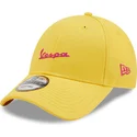 cappellino-curvo-giallo-regolabile-9forty-essential-di-vespa-piaggio-di-new-era