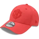 cappellino-curvo-rosso-aderente-39thirty-featherweight-del-manchester-united-football-club-premier-league-di-new-era