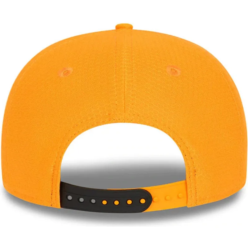 cappelli-curva-arancia-snapback-per-bambino-9fifty-stretch-snap-lando-norris-dei-mclaren-racing-formula-1-di-new-era cappelli-curva-arancia-snapback-per-bambino-9fifty-stretch-snap-lando-norris-dei-mclaren-racing-formula-1-di-new-era