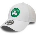 cappelli-curva-bianco-cinghia-regolabile-9forty-shadow-tech-dei-boston-celtics-nba-di-new-era