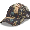 cappellino-curvo-multicolore-regolabile-9forty-la-liberte-guidant-le-peuple-le-louvre-di-new-era