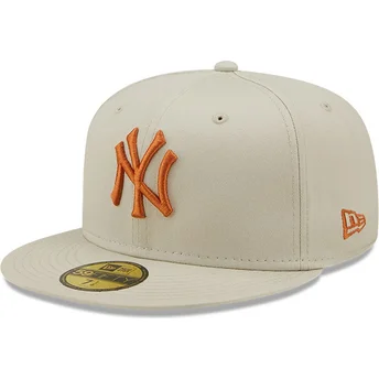 cappello-piatto-grigio-regolabile-con-logo-marrone-59fifty-league-essential-dei-new-york-yankees-mlb-di-new-era