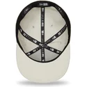 cappello-piatto-grigio-regolabile-con-logo-marrone-59fifty-league-essential-dei-new-york-yankees-mlb-di-new-era