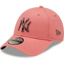 cappelli-curva-rosa-cinghia-regolabile-9forty-camo-infill-dei-new-york-yankees-mlb-di-new-era