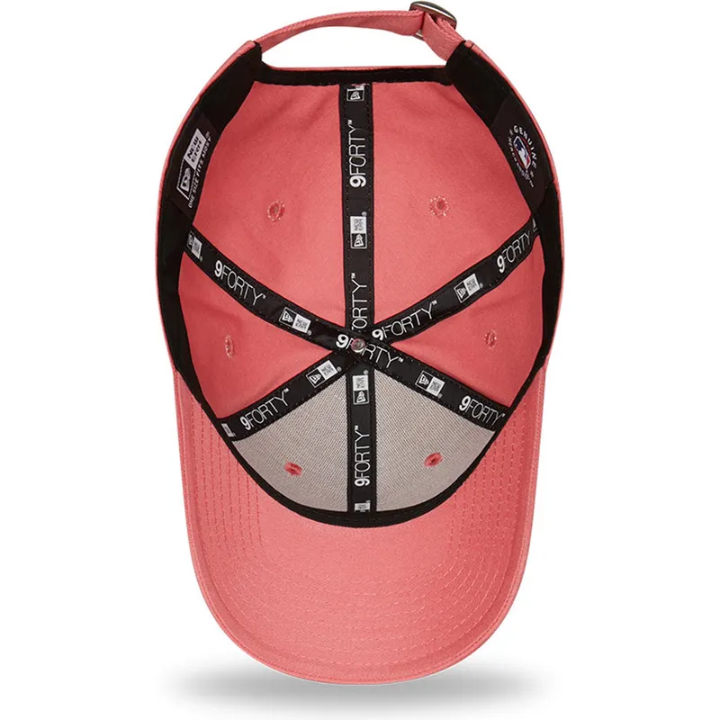 cappelli-curva-rosa-cinghia-regolabile-9forty-camo-infill-dei-new-york-yankees-mlb-di-new-era