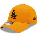 cappelli-curva-arancia-cinghia-regolabile-negro-9forty-league-essential-dei-los-angeles-dodgers-mlb-di-new-era
