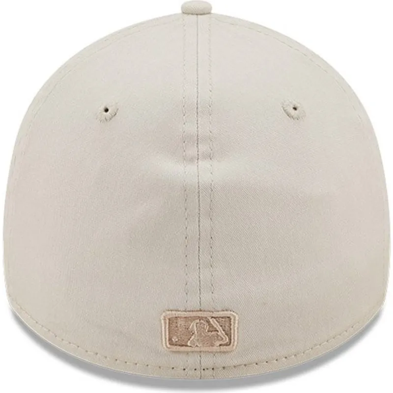 cappellino-curvo-beige-aderente-39thirty-league-essential-dei-los-angeles-dodgers-mlb-di-new-era