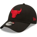 cappellino-curvo-nero-regolabile-con-logo-rosso-9forty-neon-pack-dei-chicago-bulls-nba-di-new-era