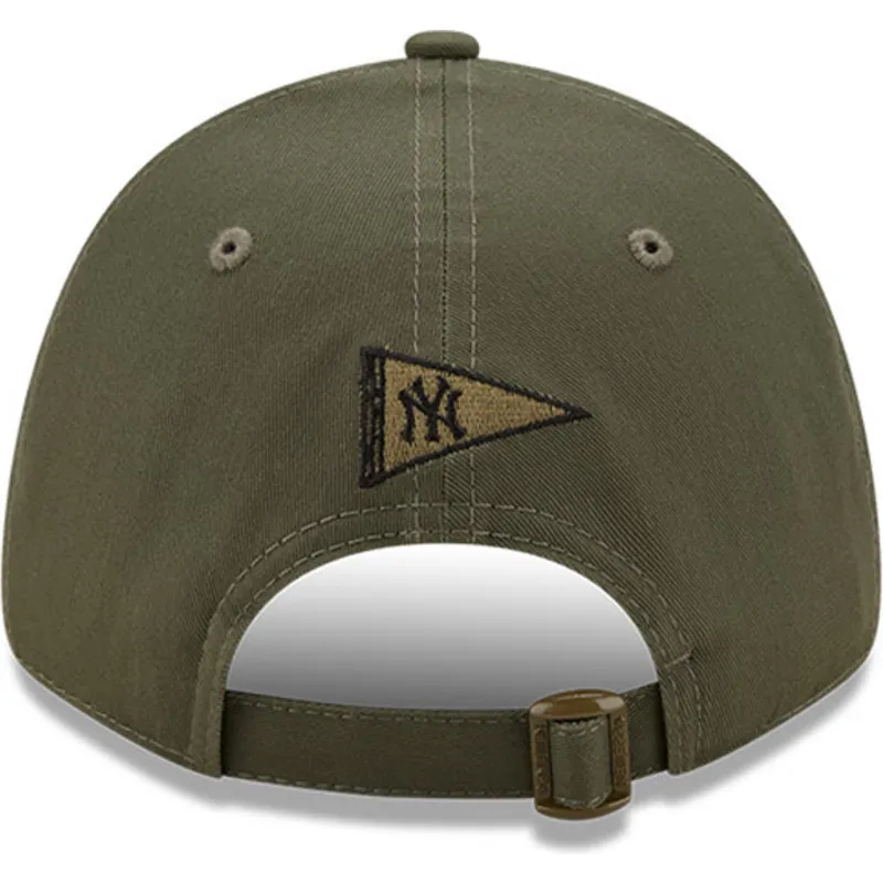 cappelli-curva-verde-cinghia-regolabile-9forty-stadium-food-dei-new-york-yankees-mlb-di-new-era