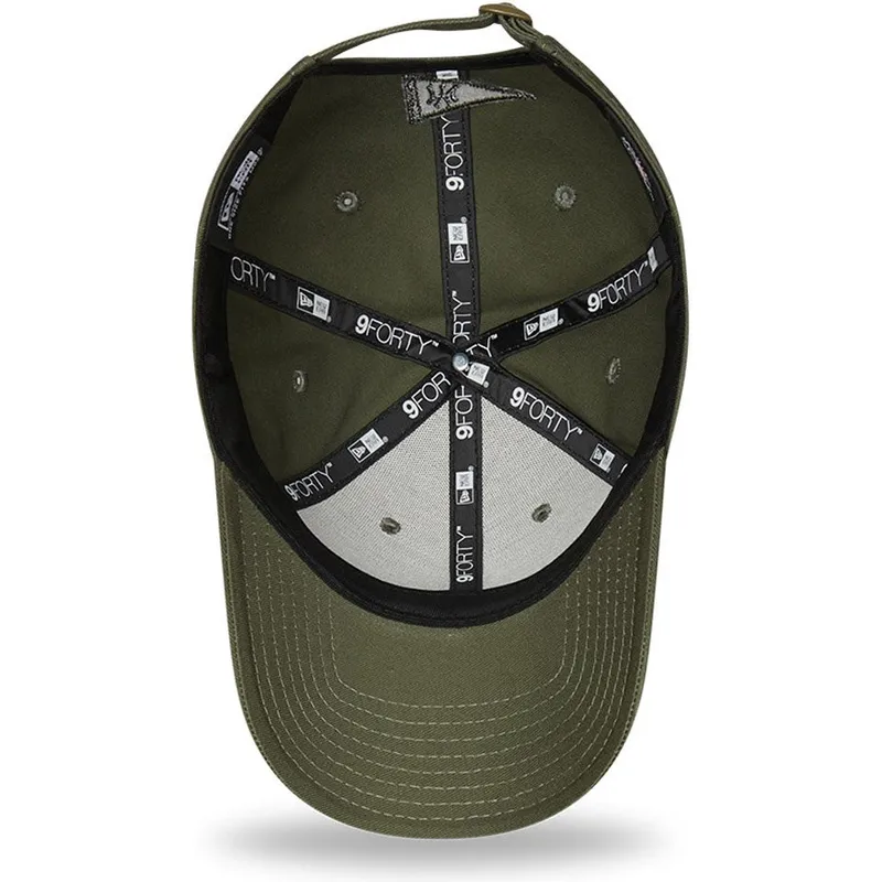 cappelli-curva-verde-cinghia-regolabile-9forty-stadium-food-dei-new-york-yankees-mlb-di-new-era