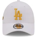 cappelli-curva-bianco-cinghia-regolabile-dorado-9forty-stadium-food-dei-los-angeles-dodgers-mlb-di-new-era