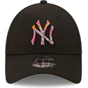 cappelli-curva-nero-cinghia-regolabile-9forty-camo-infill-dei-new-york-yankees-mlb-di-new-era