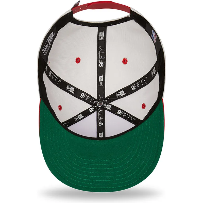 cappello-piatto-bianco-e-rosso-snapback-9fifty-white-crown-di-chicago-bulls-nba-di-new-era