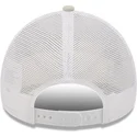 cappelli-curva-beige-snapback-a-frame-sporty-dei-patricio-estrella-bob-esponja-di-new-era