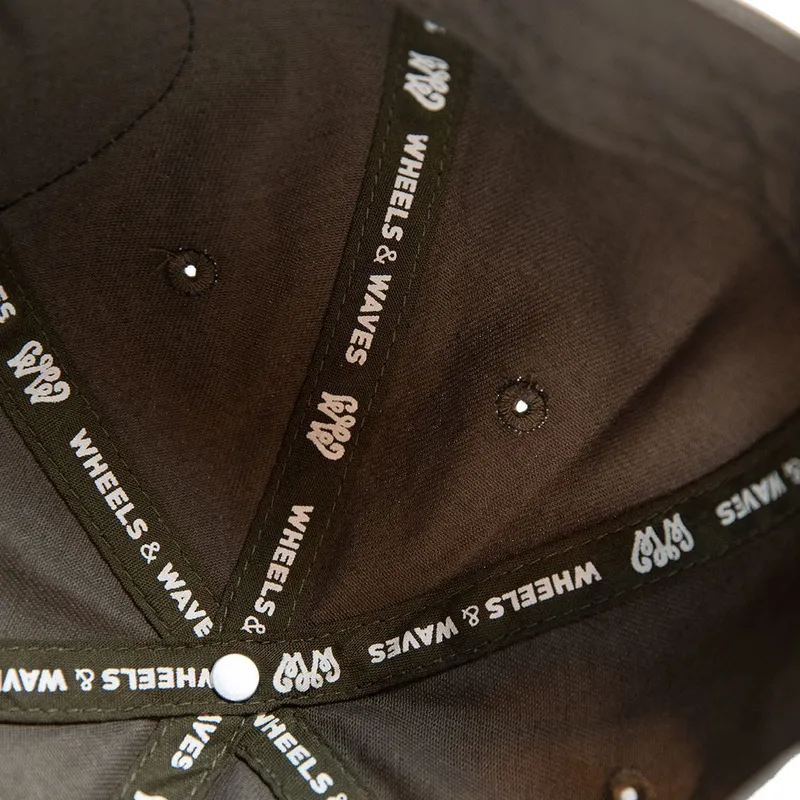 cappellino-curvo-marrone-snapback-commando-ww14-di-wheels-and-waves