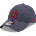 cappelli-curva-grigio-cinghia-regolabile-9forty-jersey-essential-dei-new-york-yankees-mlb-di-new-era