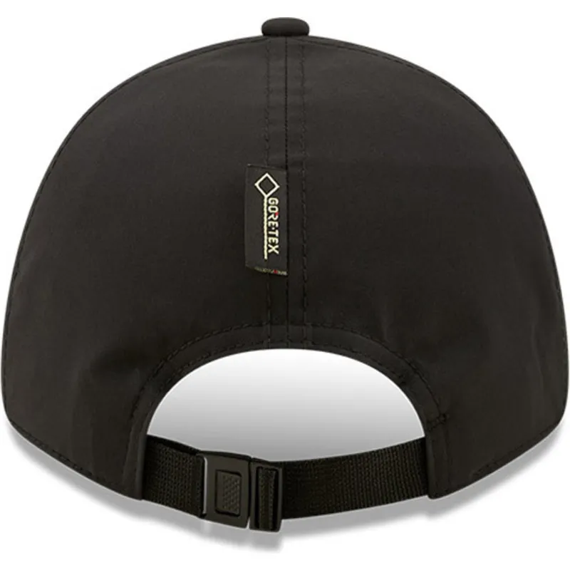cappelli-curva-nero-cinghia-regolabile-9forty-di-new-era