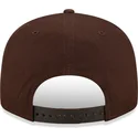 cappelli-piatta-marrone-snapback-9fifty-league-essential-dei-new-york-yankees-mlb-di-new-era