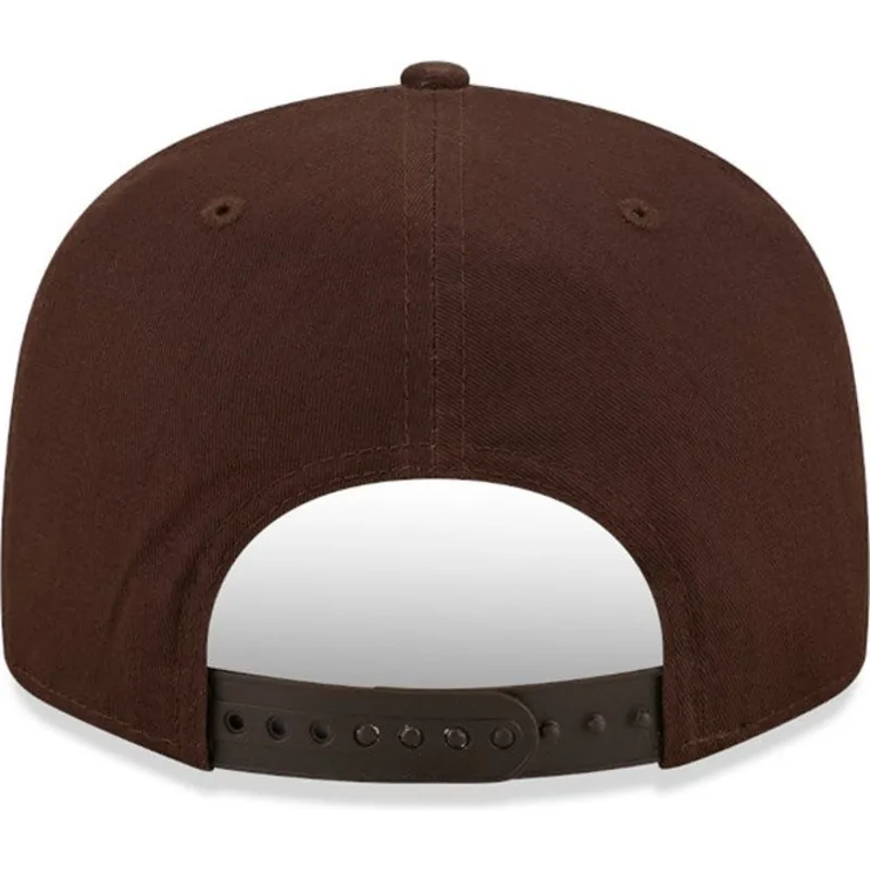 cappelli-piatta-marrone-snapback-9fifty-league-essential-dei-new-york-yankees-mlb-di-new-era