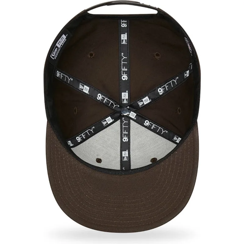 cappelli-piatta-marrone-snapback-9fifty-league-essential-dei-new-york-yankees-mlb-di-new-era