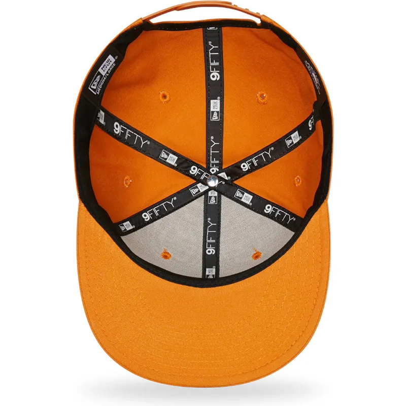 cappelli-piatta-arancia-snapback-9fifty-league-essential-dei-new-york-yankees-mlb-di-new-era