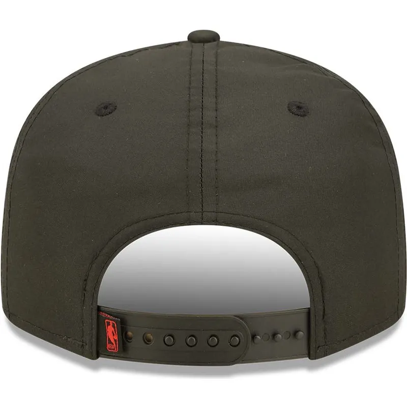 cappelli-piatta-nero-snapback-9fifty-neon-pack-dei-chicago-bulls-nba-di-new-era