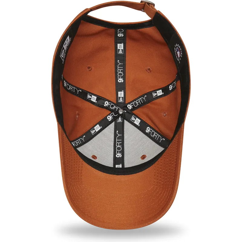 cappelli-curva-marrone-cinghia-regolabile-9forty-league-essential-dei-new-york-yankees-mlb-di-new-era