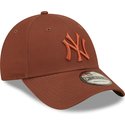 new-era-curved-brim-brown-logo-9forty-league-essential-new-york-yankees-mlb-brown-adjustable-cap