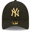 cappelli-curva-nero-cinghia-regolabile-dorado-9forty-metallic-dei-new-york-yankees-mlb-di-new-era
