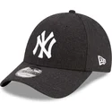 cappelli-curva-nero-cinghia-regolabile-9forty-the-league-melton-wool-dei-new-york-yankees-mlb-di-new-era