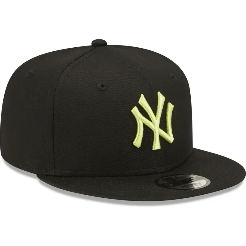 cappelli-piatta-nero-snapback-9fifty-league-essential-dei-new-york-yankees-mlb-di-new-era cappelli-piatta-nero-snapback-9fifty-league-essential-dei-new-york-yankees-mlb-di-new-era