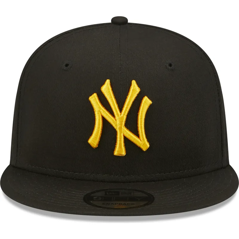 cappelli-piatta-nero-snapback-9fifty-league-essential-dei-new-york-yankees-mlb-di-new-era cappelli-piatta-nero-snapback-9fifty-league-essential-dei-new-york-yankees-mlb-di-new-era