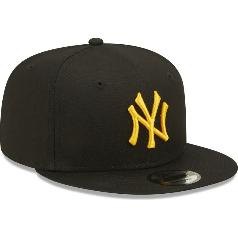 cappelli-piatta-nero-snapback-9fifty-league-essential-dei-new-york-yankees-mlb-di-new-era cappelli-piatta-nero-snapback-9fifty-league-essential-dei-new-york-yankees-mlb-di-new-era