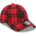 cappelli-curva-rosso-cinghia-regolabile-negro-9forty-plaid-dei-boston-red-sox-mlb-di-new-era