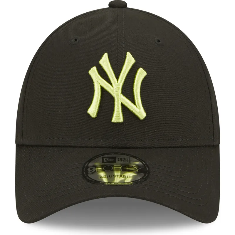 cappellino-curvo-nero-regolabile-con-logo-verde-9forty-league-essential-di-new-york-yankees-mlb-di-new-era