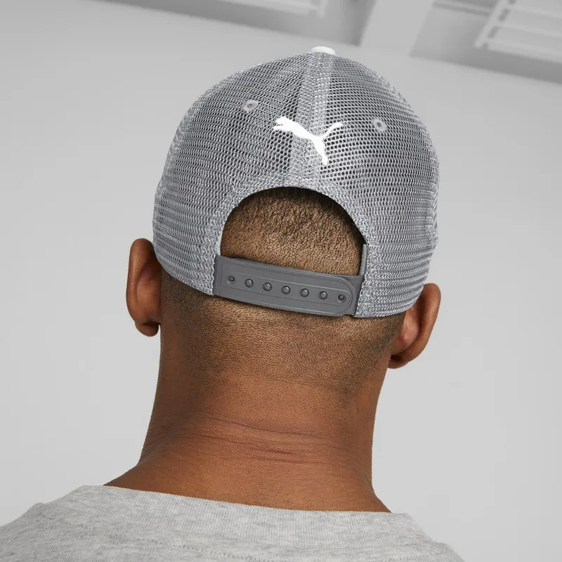 cappelli-curva-grigio-snapback-di-puma