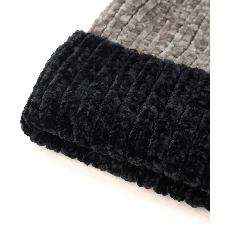 cappelli-pompon-nero-di-puma