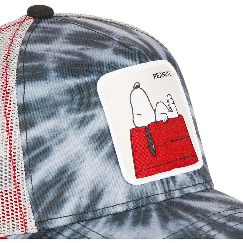capslab-snoopy-tie-peanuts-navy-blue-and-grey-trucker-hat