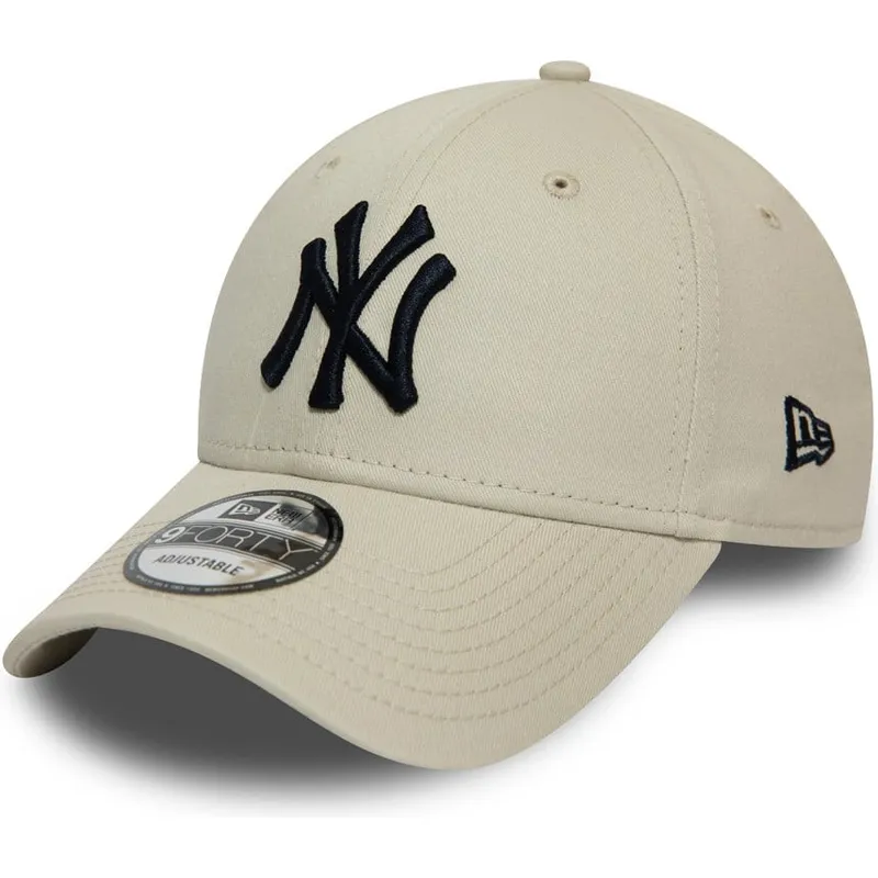 cappellino-curvo-beige-regolabile-con-logo-nero-9forty-league-essential-di-new-york-yankees-mlb-di-new-era